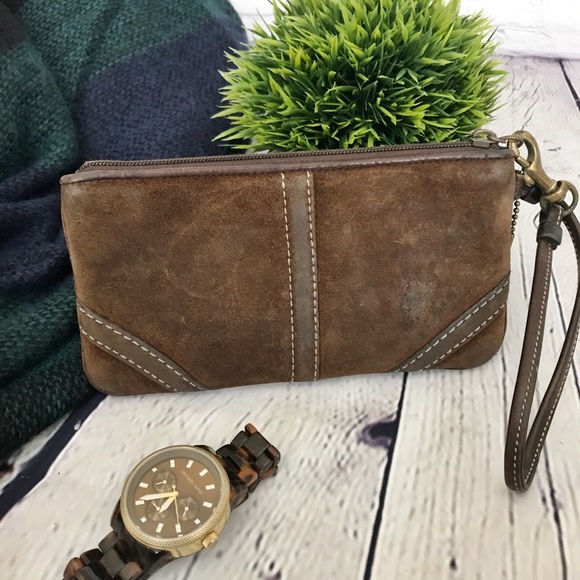 COACH • Leatherware Wristlet - Picture 2 of 2