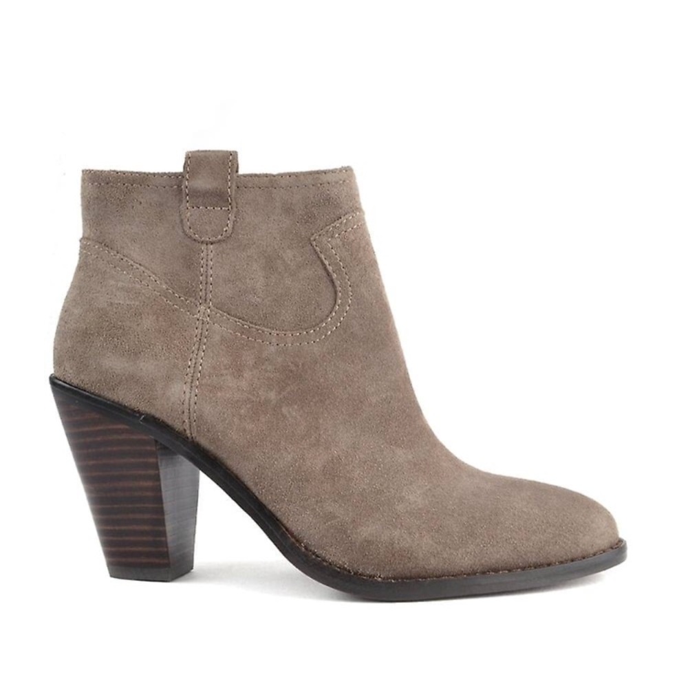 Ash Ivana Suede Ankle boot in stone