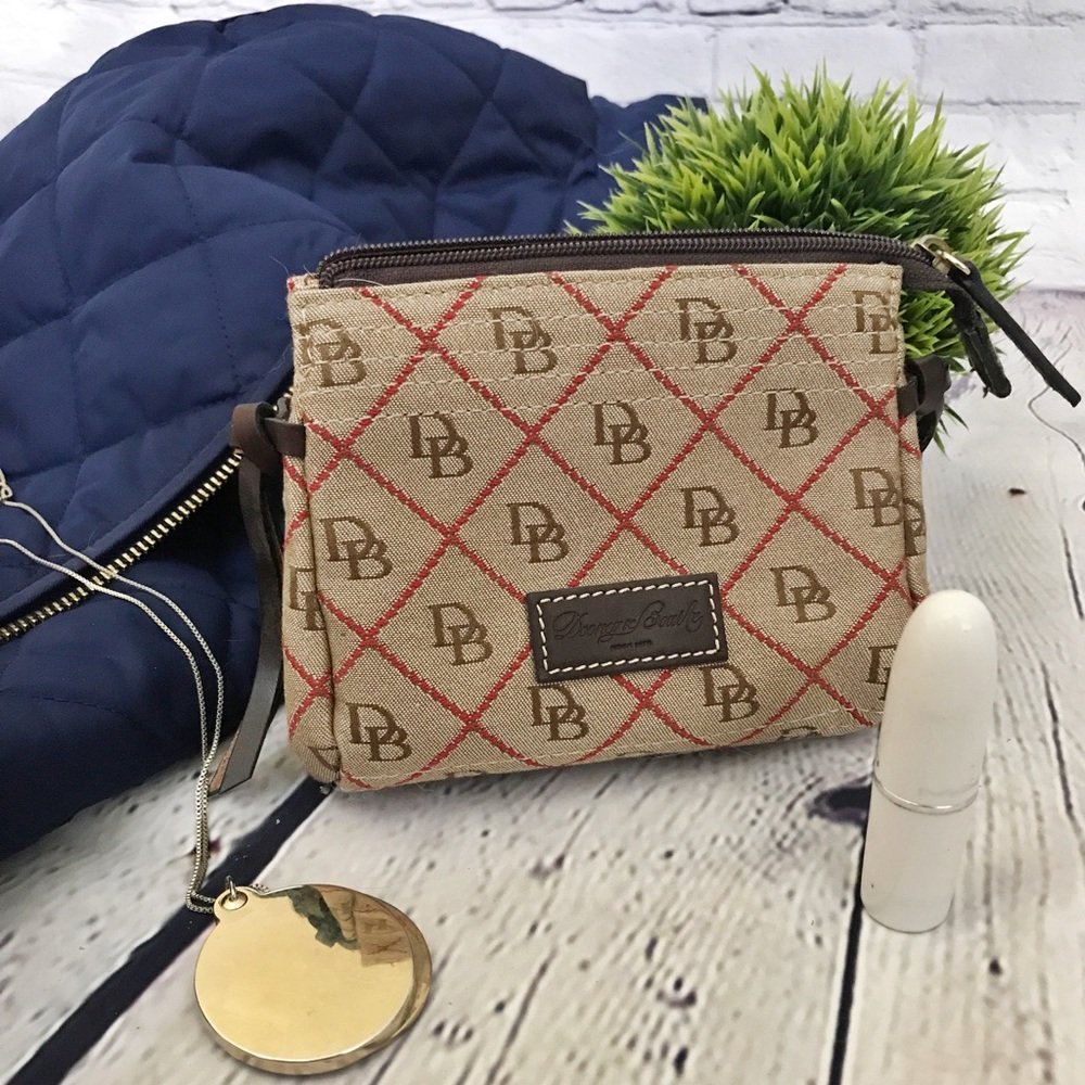 DOONEY & BOURKE • Wristlet