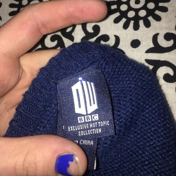 🚫sold🚫 Doctor Who Sweater - Picture 3 of 4
