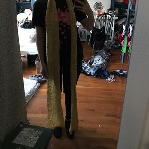 Yellow scarf