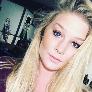 Meet your Posher, Tay