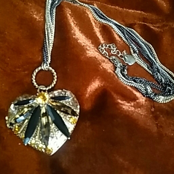 Betsey Johnson Jewelry - BETSEY JOHNSON AMBER HEART CHEETAH LOCKET NECKLACE