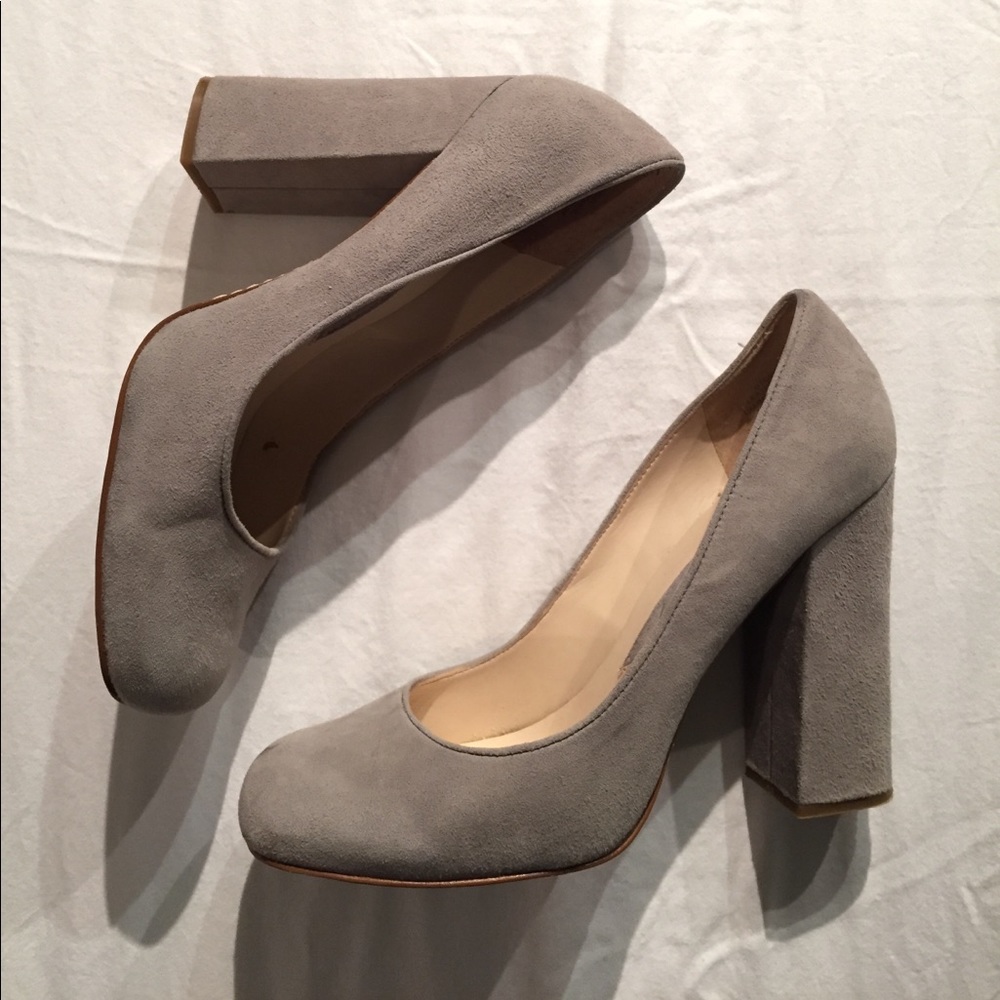 Boutique 9 "Quilo" Suede Pumps