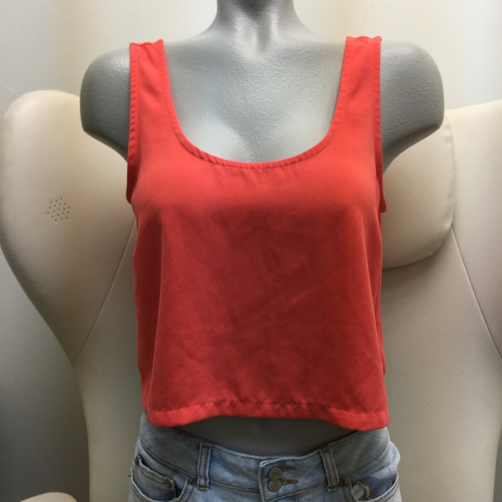 FOREVER 21 Crop Top