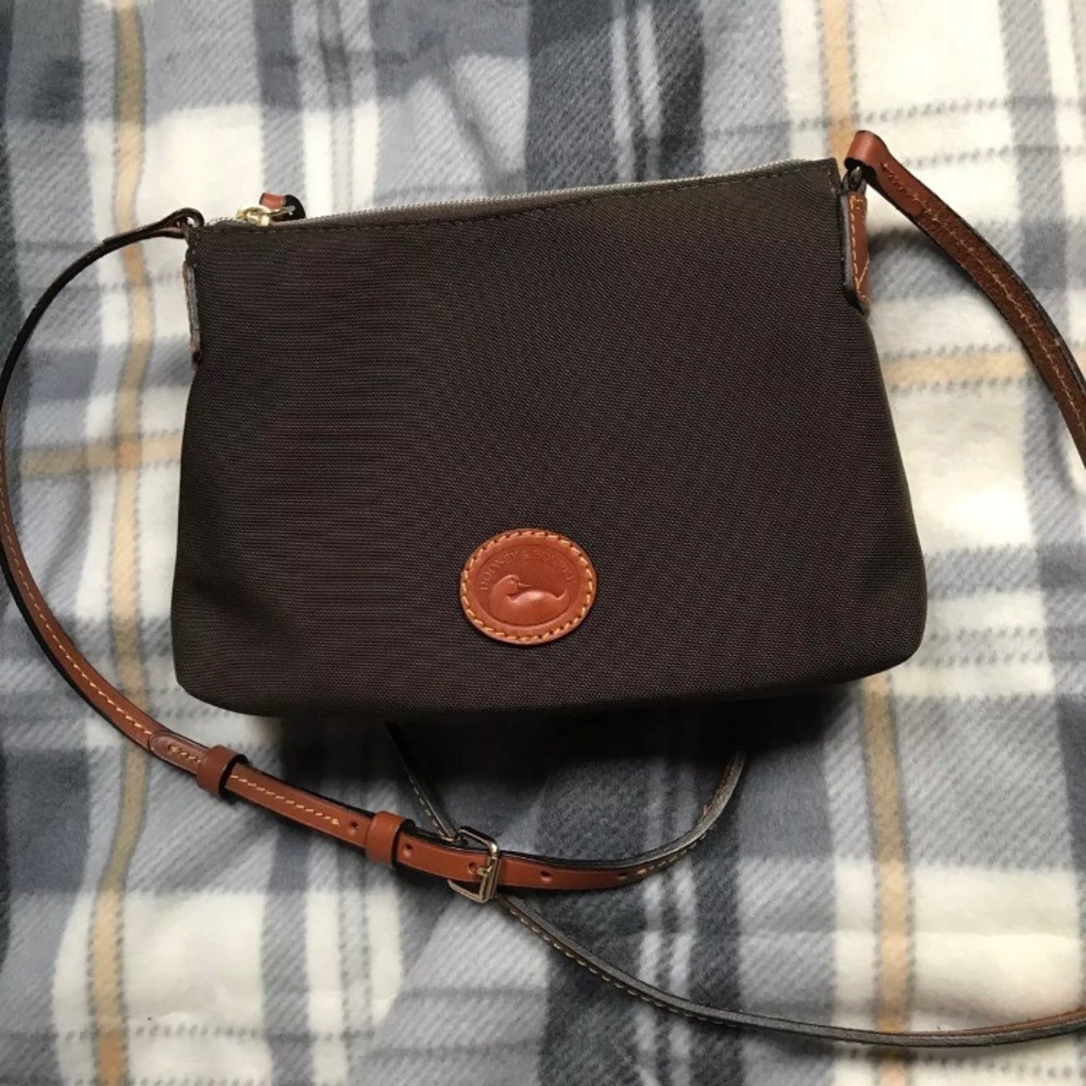Dooney & Bourke Cross body
