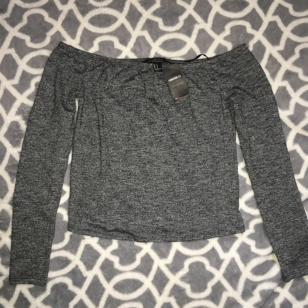 Forever 21 off the shoulder shirt. BRAND NEW!