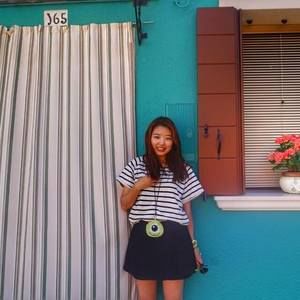 Meet your Posher, Yooju