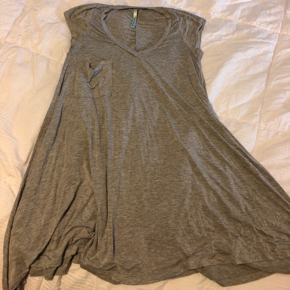 Tunic grey top