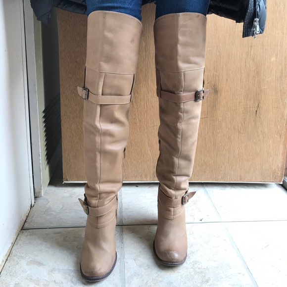 mia limited edition boots
