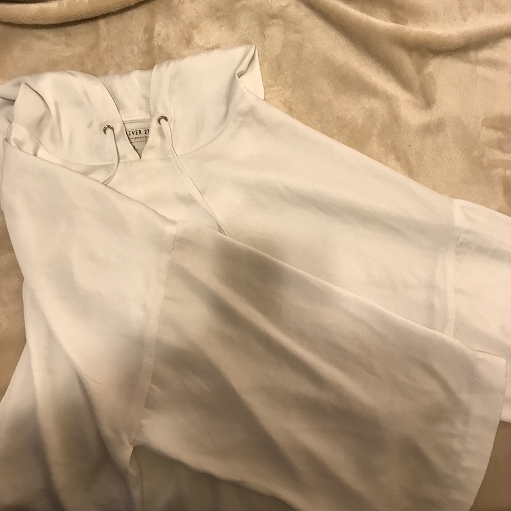FOREVER 21  HOODIE