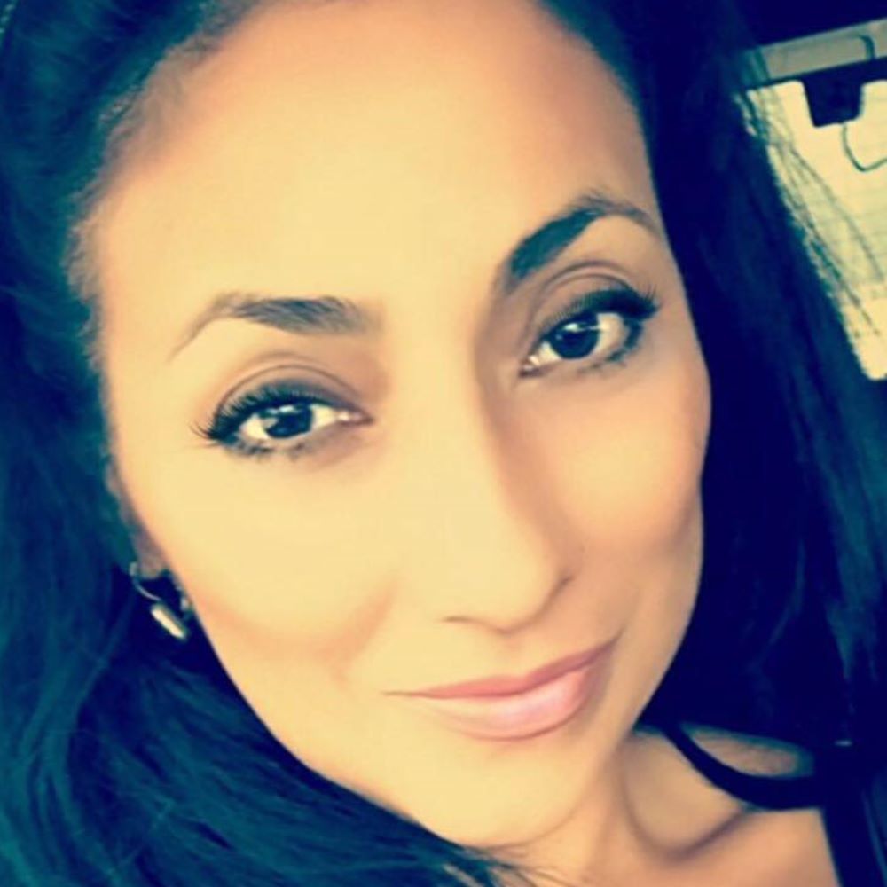 Meet your Posher, Rebecca