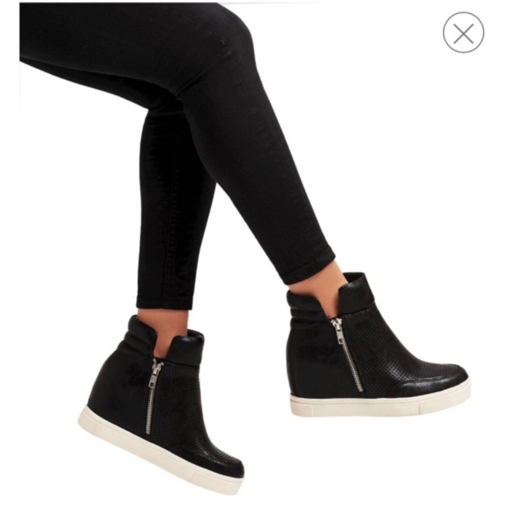 Gisel High Top Wedges *PRICE IS FIRM*