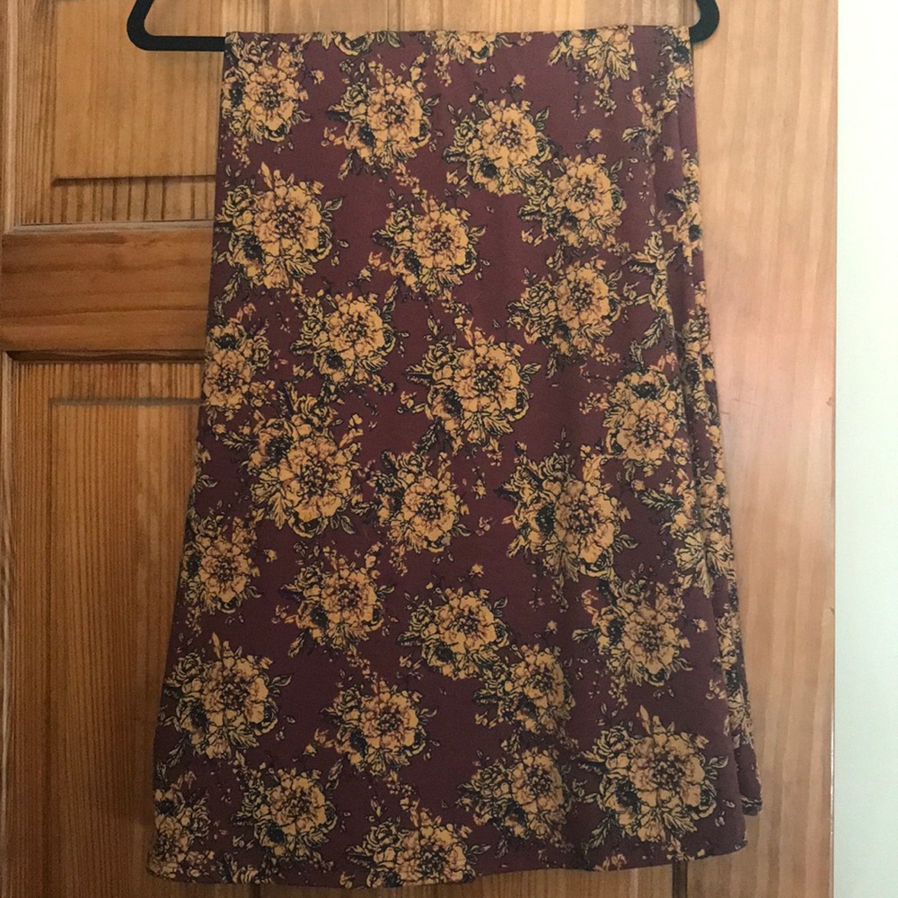 LuLaRoe maxi skirt, size L