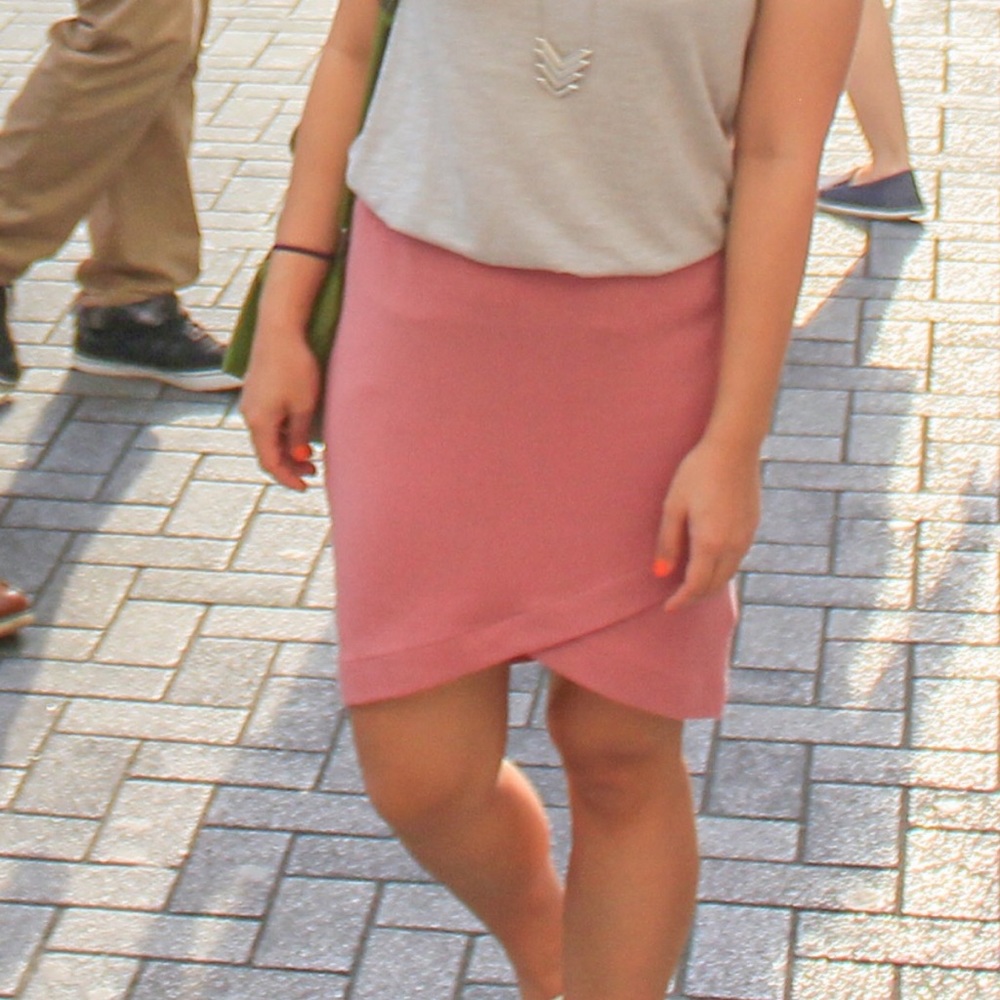 FOREVER 21 PINK SKIRT ❤️