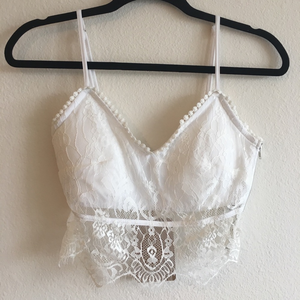 White Lace Crop Top Sabo Skirt