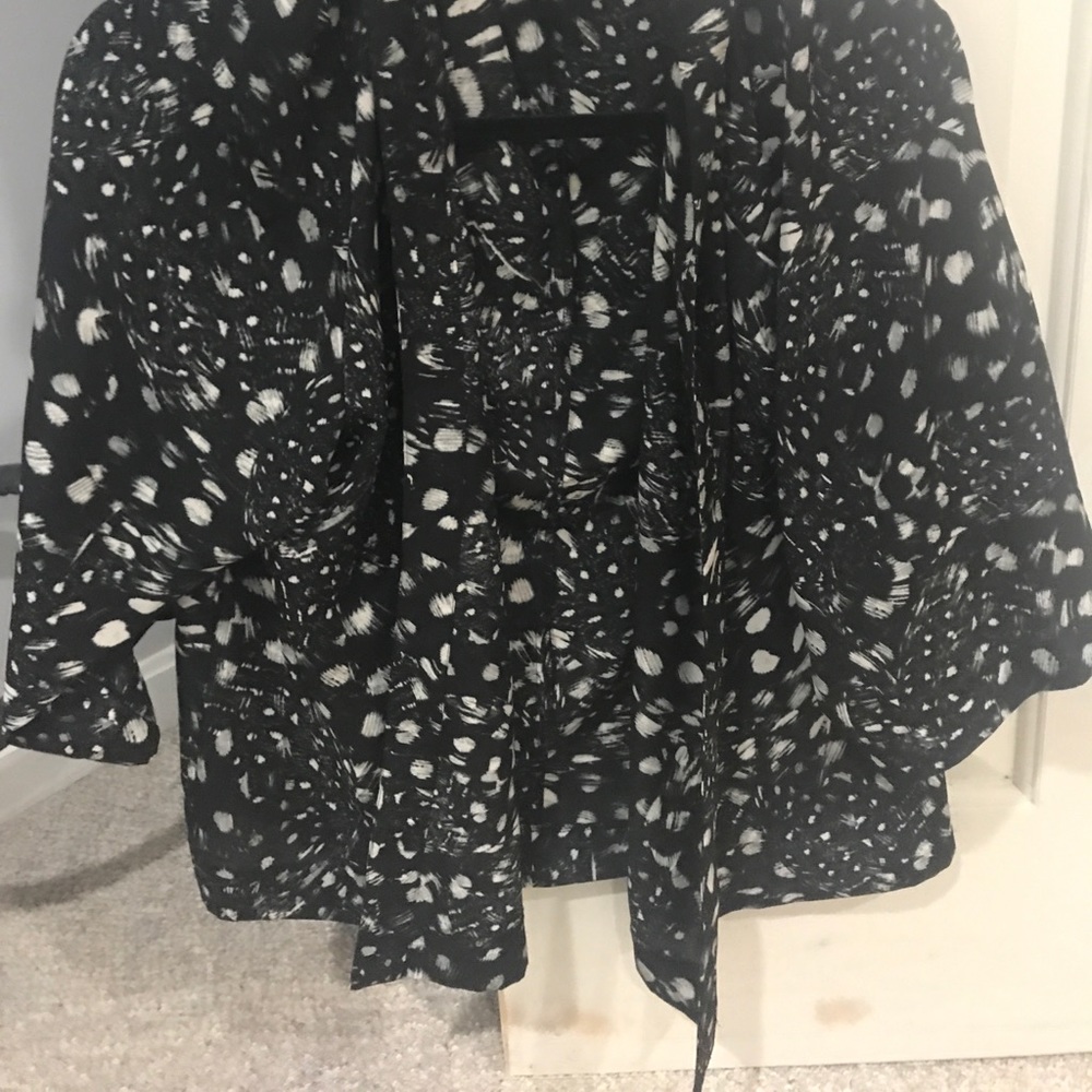 White and black light cardigan