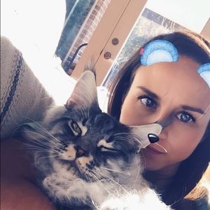 Meet your Posher, Amber