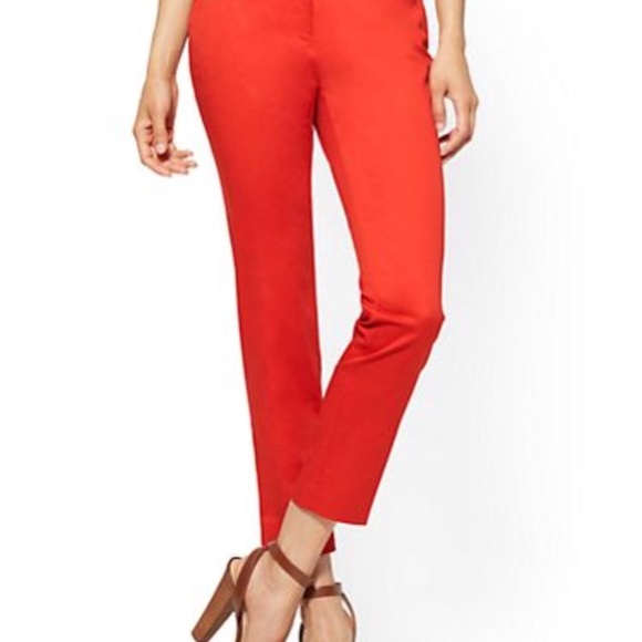 ❗️NEW❗️ Pink colored straight leg pants - Picture 2 of 5