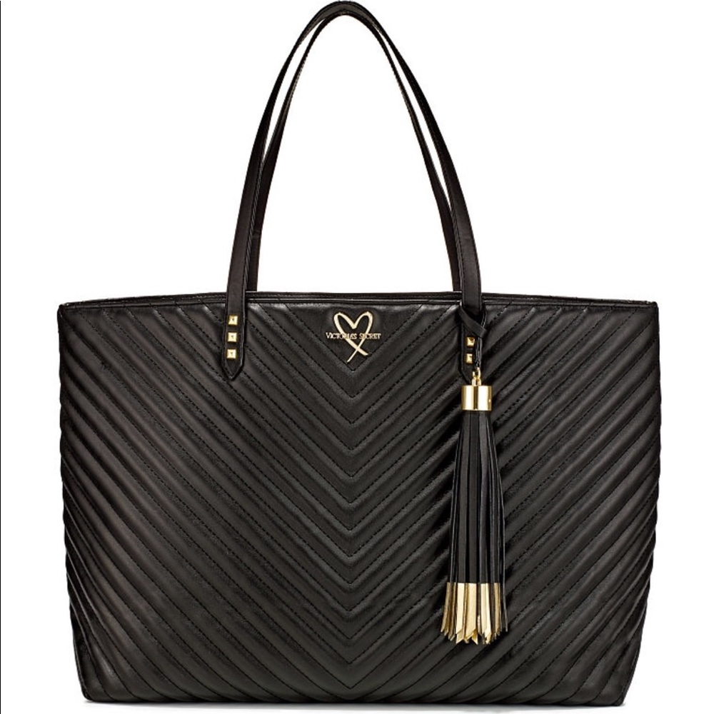🆕🎄Victoria Secret V-quilt everything tote