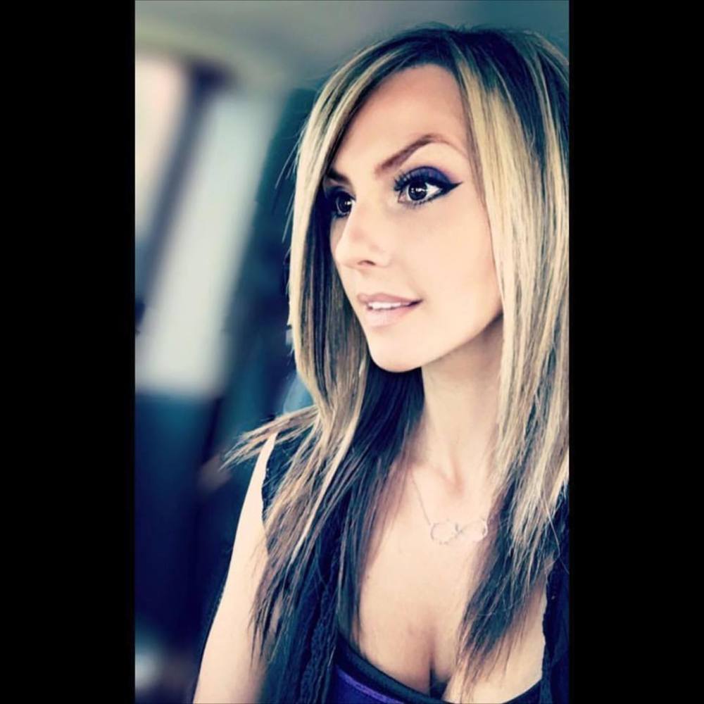 Meet your Posher, Lyndi