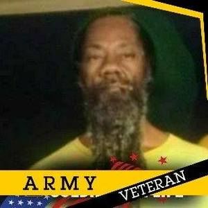 Meet your Posher, Naomi