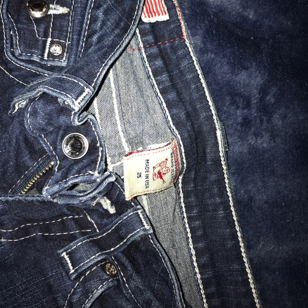 TRUE RELIGION JEANS