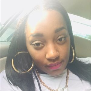 Meet your Posher, Kenishia