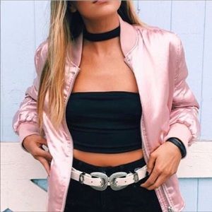 LF CHOKER BLACK CROP TOP