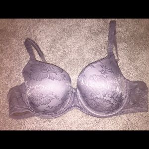 38 c Victoria secret bra