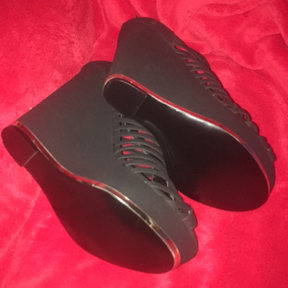 Steve Madden Wedges - Picture 5 of 5