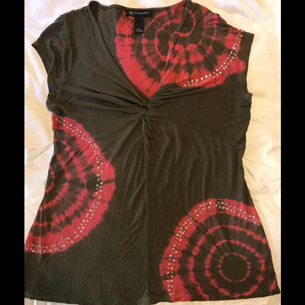 INC  Bling Fitted top fits like a medium