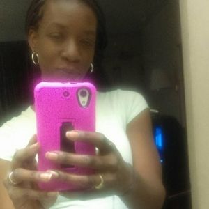 Meet your Posher, Amenta