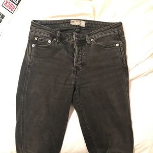 FREE PEOPLE BUTTON UP BLACK JEANS