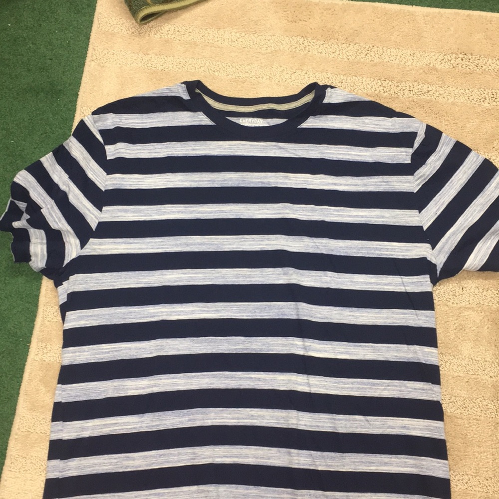 Gap Everyday Quotidien striped shirt