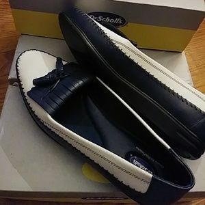 🆕leather DR. SCHOLLS loafers w/box