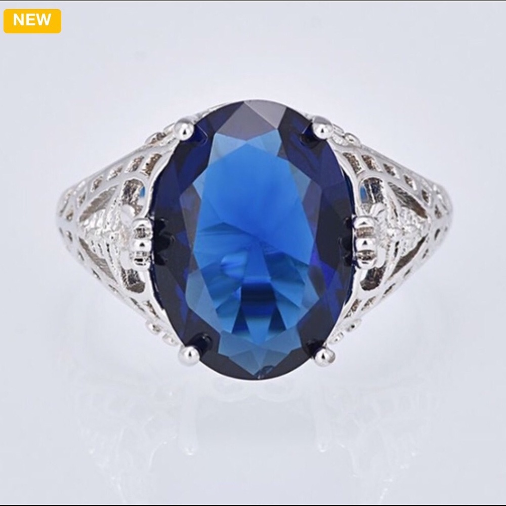 ⭐️3CTW Oval Cut Tanzanite Hollow Out Ring In S925