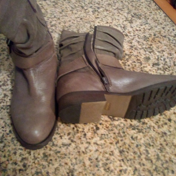 All leather boots from Spain. - Picture 2 of 2