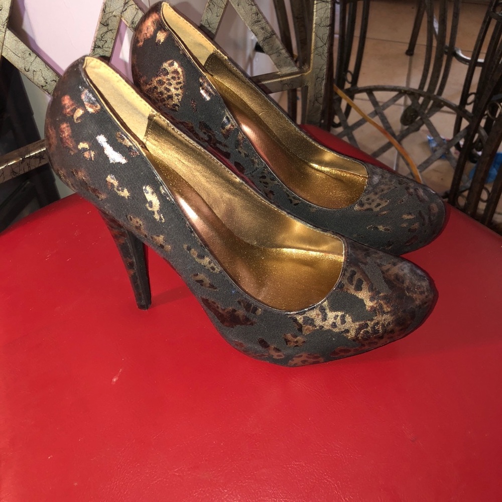 Cupid pumps