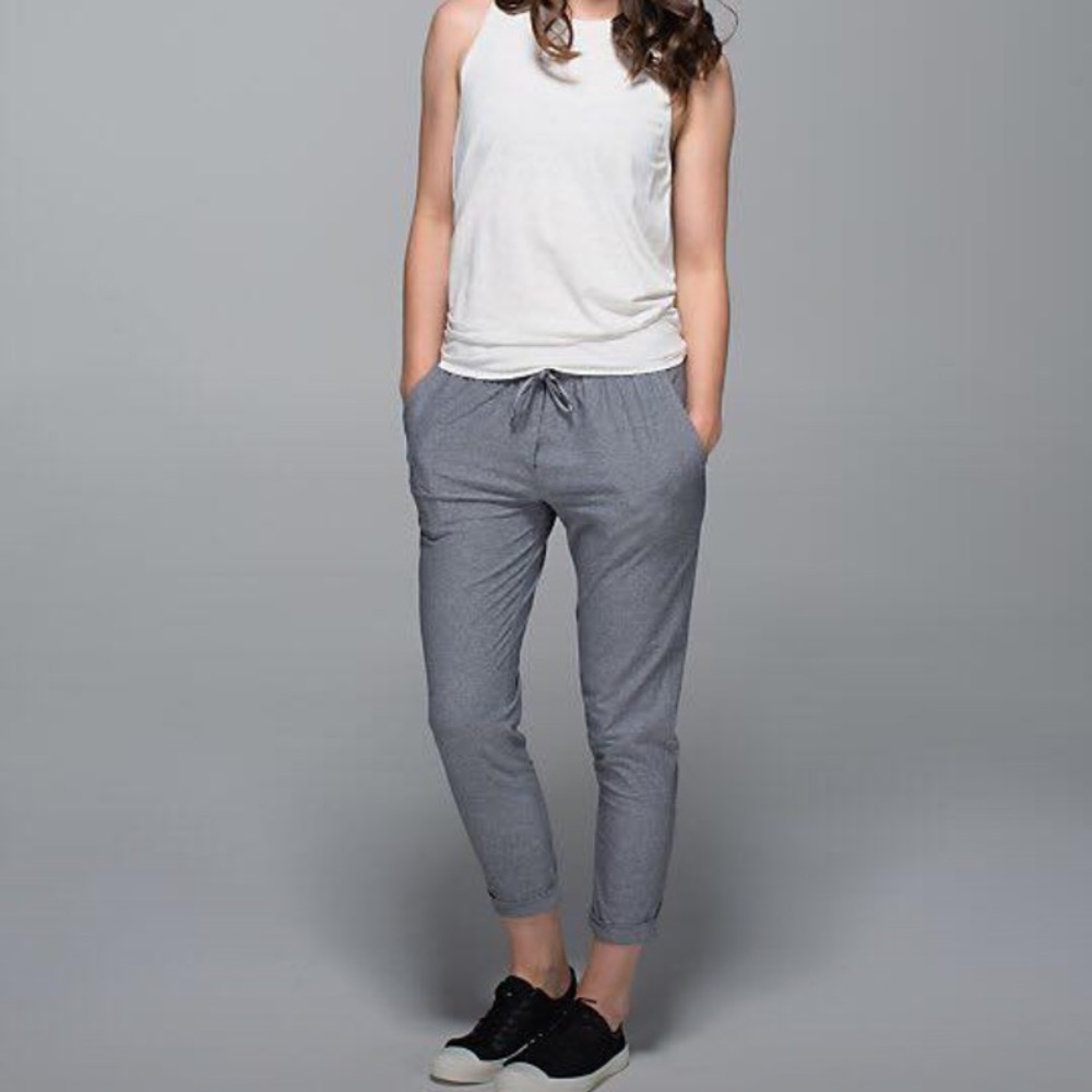 NWT Lululemon Jet Slim Crops