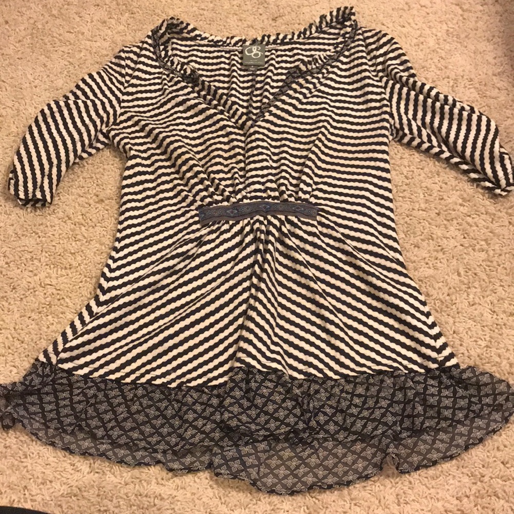 Anthropologie black and white ruffle tee