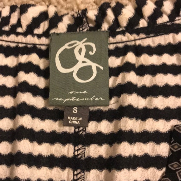 Anthropologie black and white ruffle tee - Picture 2 of 2