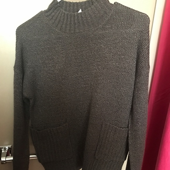 Grey sweater - Picture 2 of 3