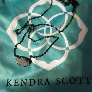 Kendra Scott Necklace