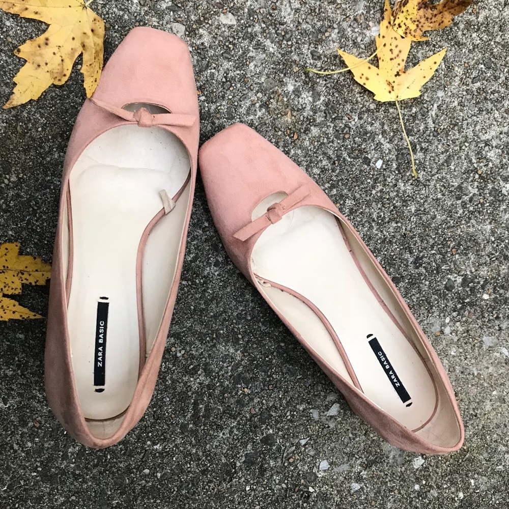 Zara Black ck heel pumps