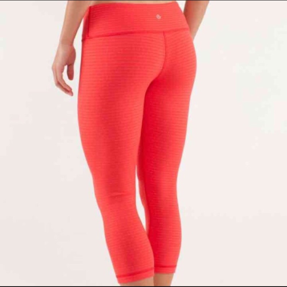 Lululemon Wunder Under Crop Size 8