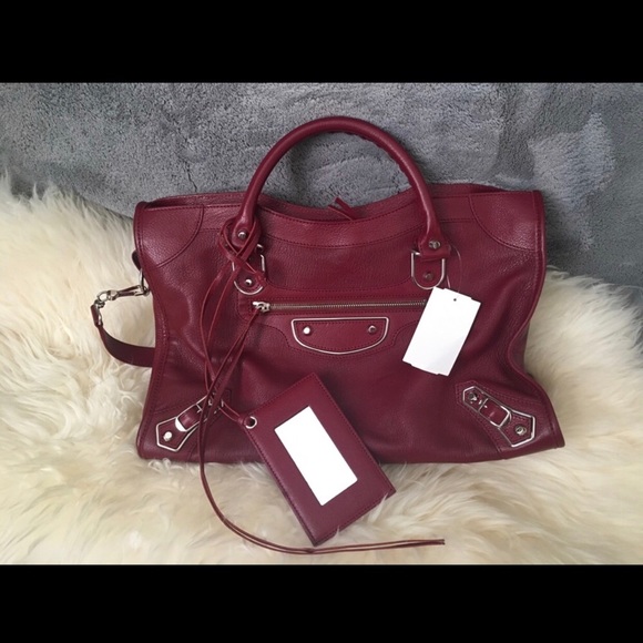 Authentic BALENCIAGA ... maroon or deep red - Picture 2 of 4