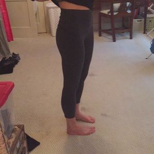 Lululemon high waisted Gray leggings size 4