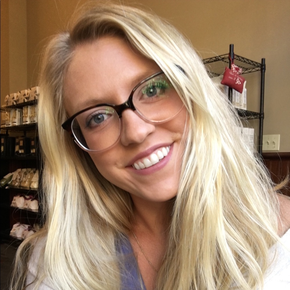 Meet your Posher, Jenna