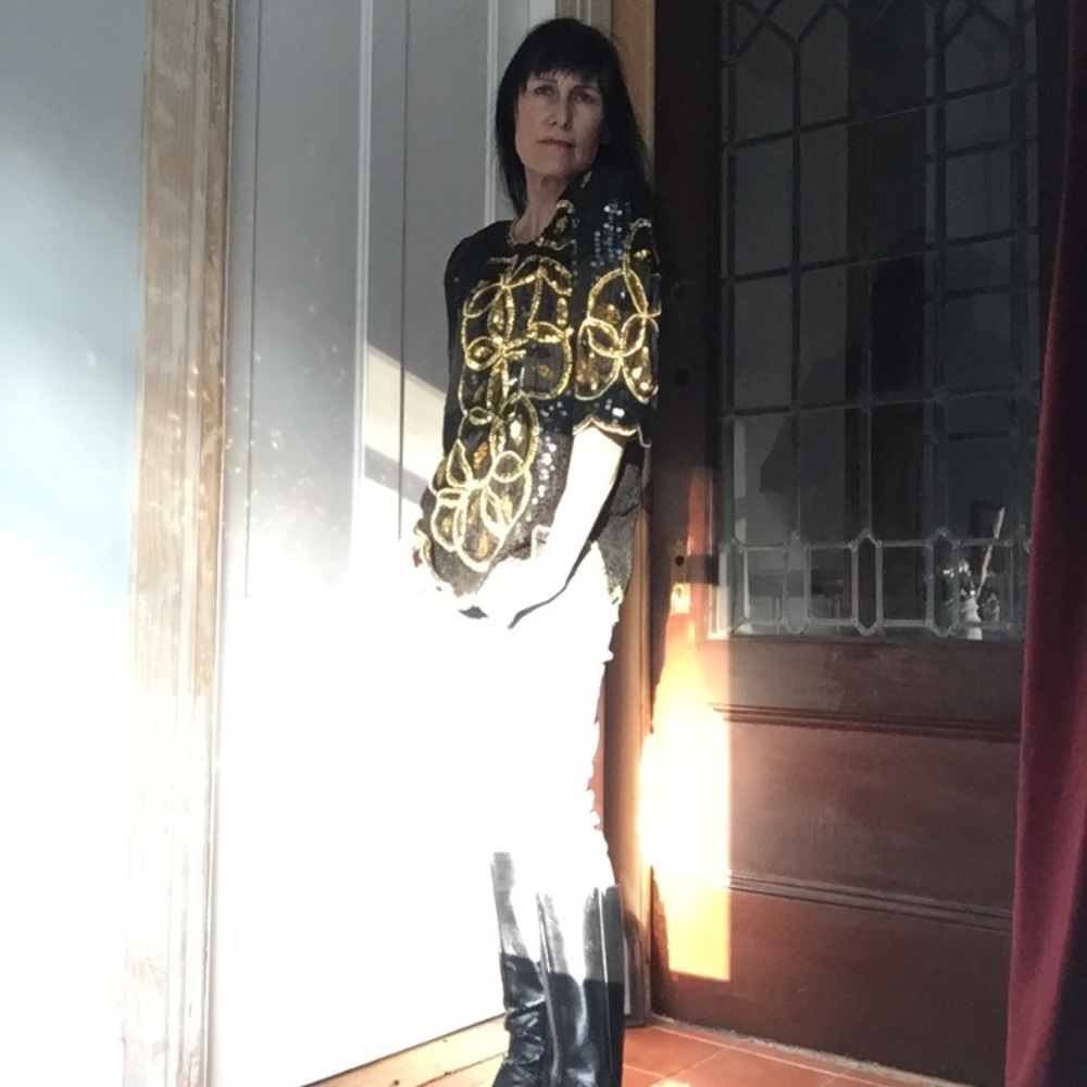 Beautiful Vintage beaded silk top - Picture 3 of 5